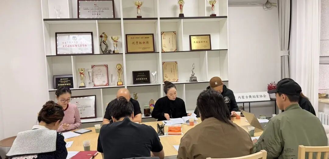 内蒙古文联各文艺家协会举办会员日活动 第7张