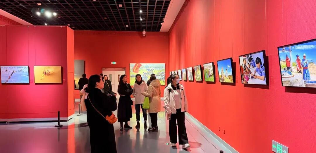 内蒙古文联各文艺家协会举办会员日活动 第23张