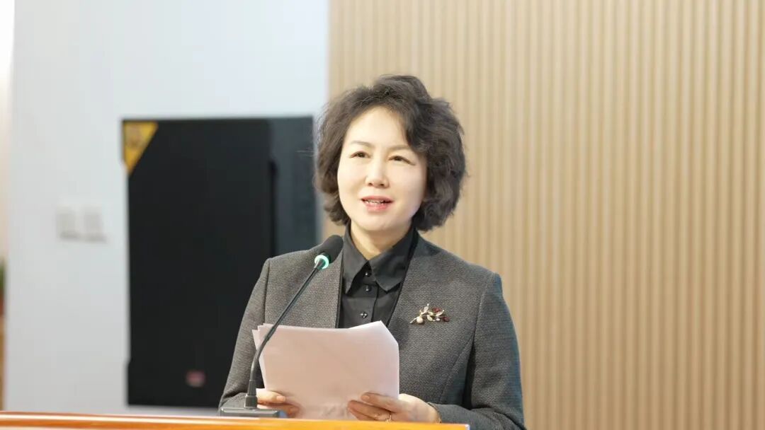 张锦贻《中国当代少数民族儿童文学发展史》新书发布及研讨会在内蒙古文学馆举行 第5张