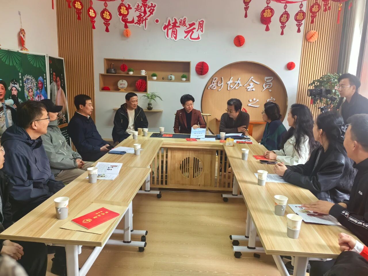 内蒙古文联各文艺家协会举办会员日活动 第6张