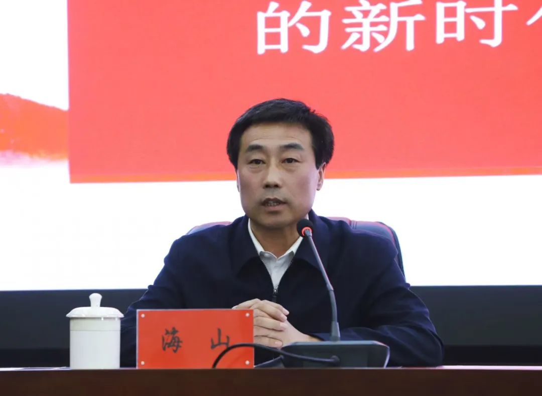内蒙古文联举办铸牢中华民族共同体意识专题讲座 第2张