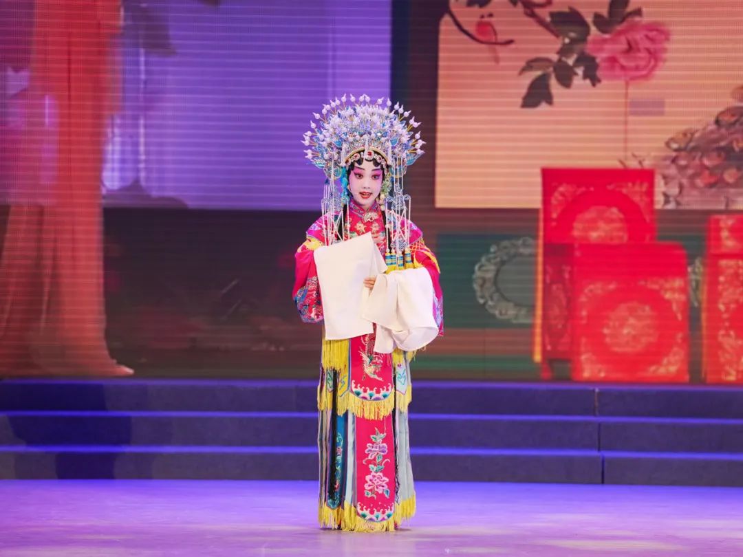 第29届“中国少儿戏曲小梅花荟萃”活动内蒙古选拔赛圆满收官 第12张