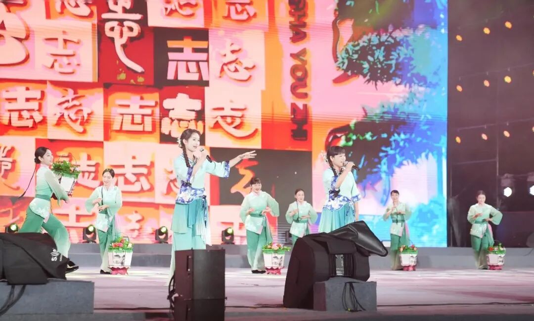 文艺评论 | 村歌嘹亮：幸福歌飞山水间 第4张