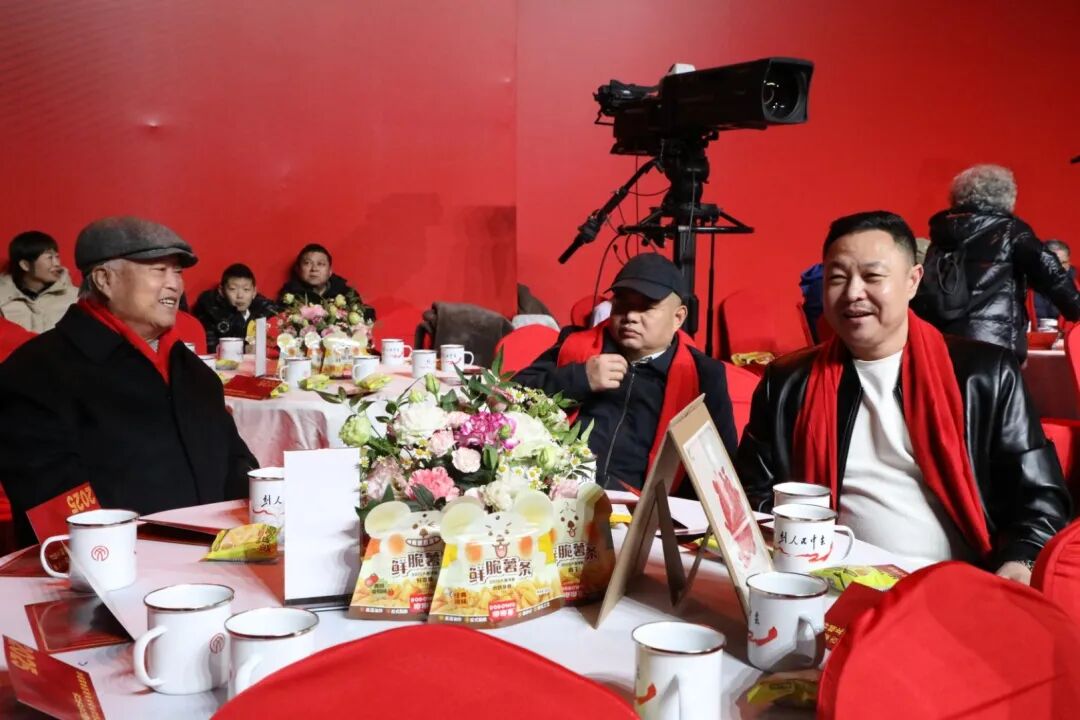 图集 | “春暖北疆百花开”文艺工作者们到“家”啦！ 第17张