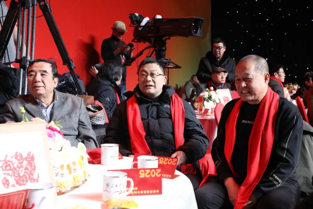 图集 | “春暖北疆百花开”文艺工作者们到“家”啦！ 第21张