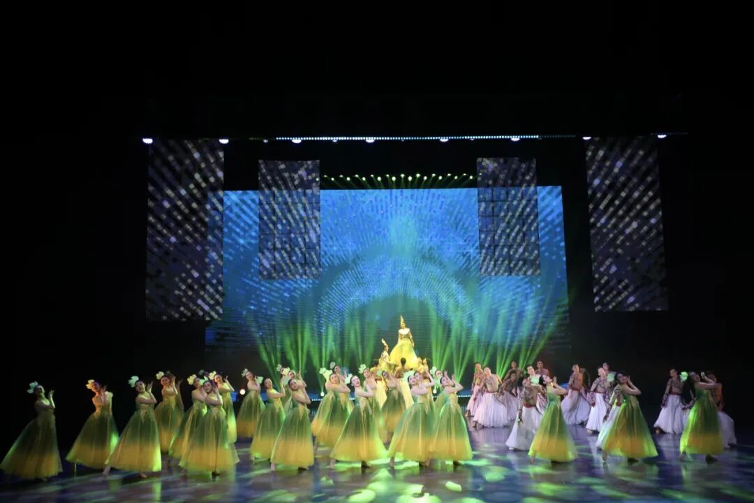 舞韵华章——2026内蒙古新年舞蹈晚会在呼和浩特震撼上演 第4张