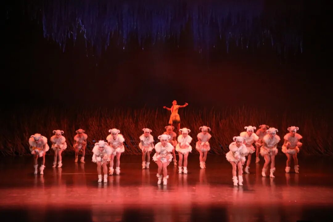 舞韵华章——2026内蒙古新年舞蹈晚会在呼和浩特震撼上演 第49张