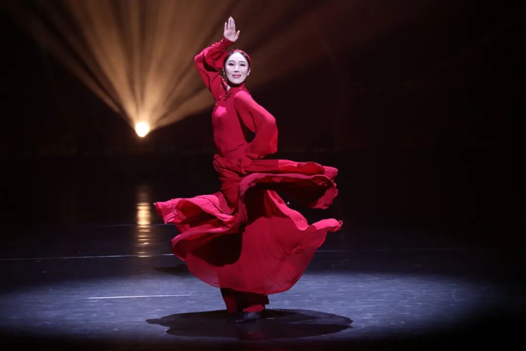 舞韵华章——2026内蒙古新年舞蹈晚会在呼和浩特震撼上演 第22张