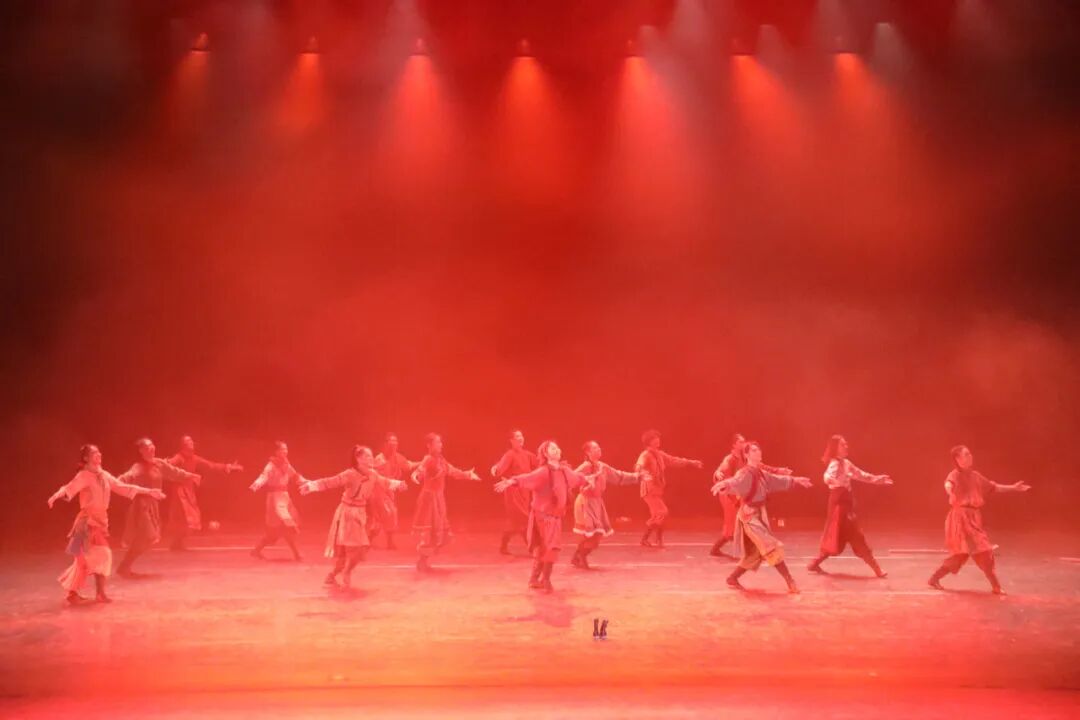 舞韵华章——2026内蒙古新年舞蹈晚会在呼和浩特震撼上演 第15张