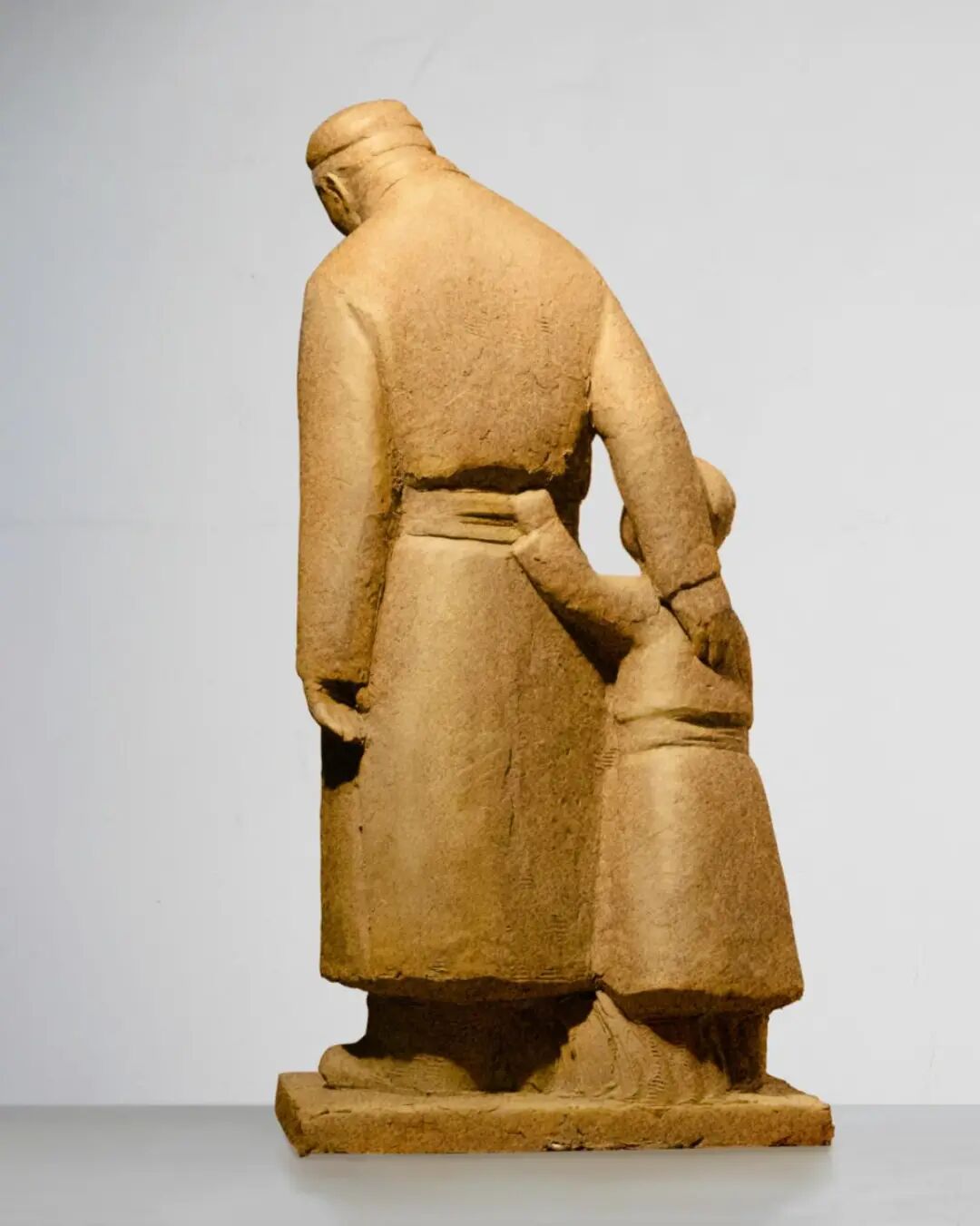 首届青年雕塑作品展览，内蒙古入选的有→ 第16张