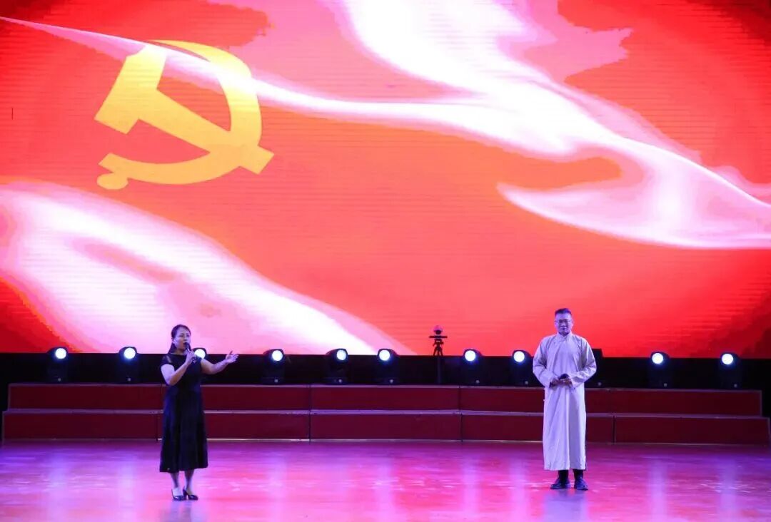 弘扬抗战精神 共筑国防长城——文艺志愿服务走进武警部队演出 第11张