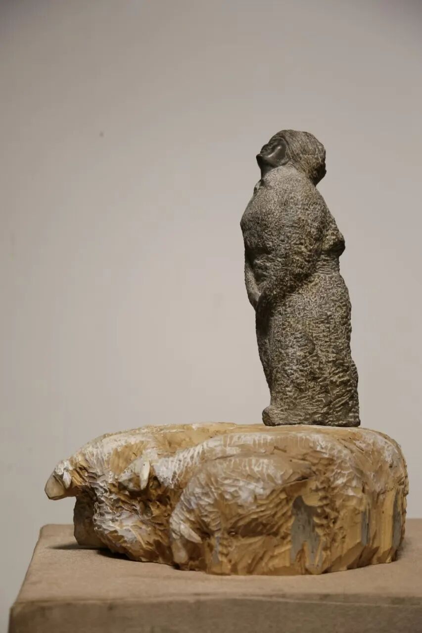 首届青年雕塑作品展览，内蒙古入选的有→ 第26张