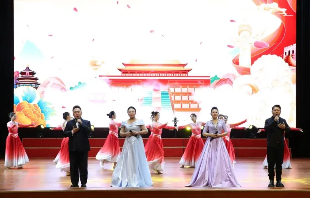 弘扬抗战精神 共筑国防长城——文艺志愿服务走进武警部队演出 第8张