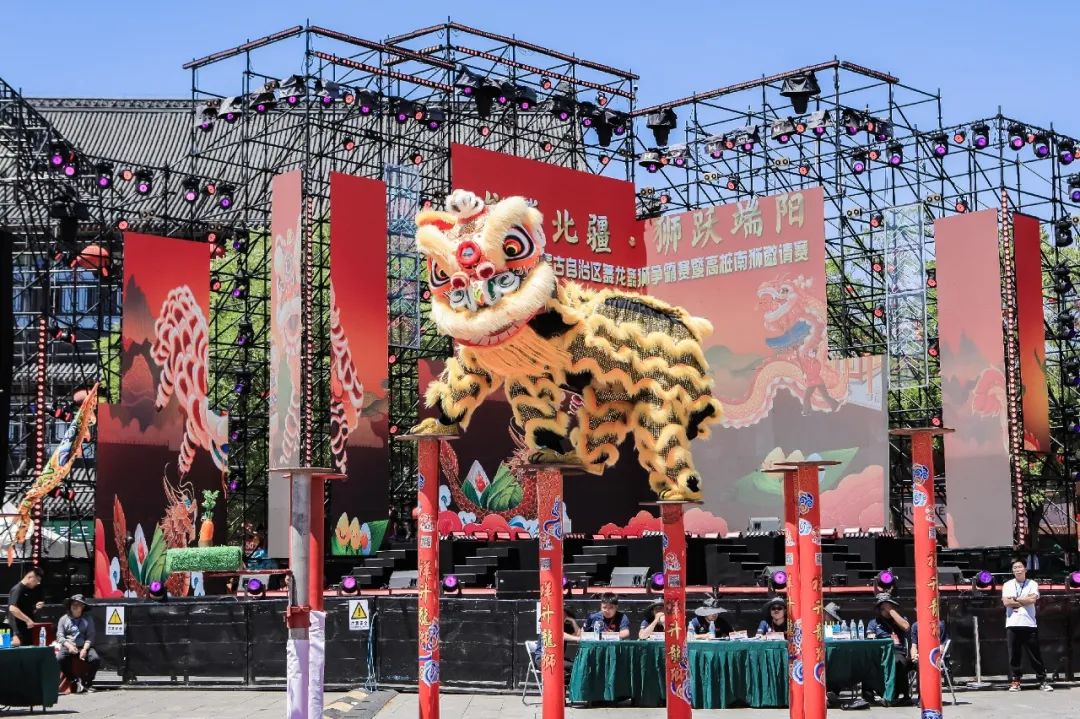 300名龙狮健儿决战青城！内蒙古首届舞龙舞狮争霸赛震撼启幕 第7张