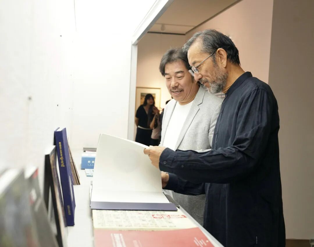 内蒙古版画文献作品展览暨《内蒙古版画文献整理研究》首发式在京举行 第3张