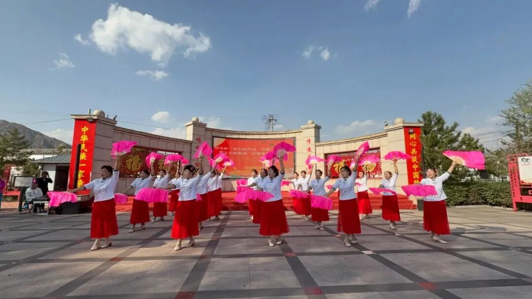 庆国庆 迎中秋｜内蒙古各级文联组织开展主题活动 第7张