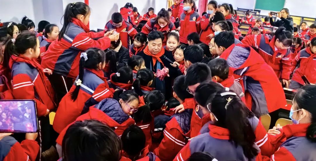 文艺名家风采丨段建珺：民间力量抢救、保护、传承剪纸文化的典型和示范 第45张
