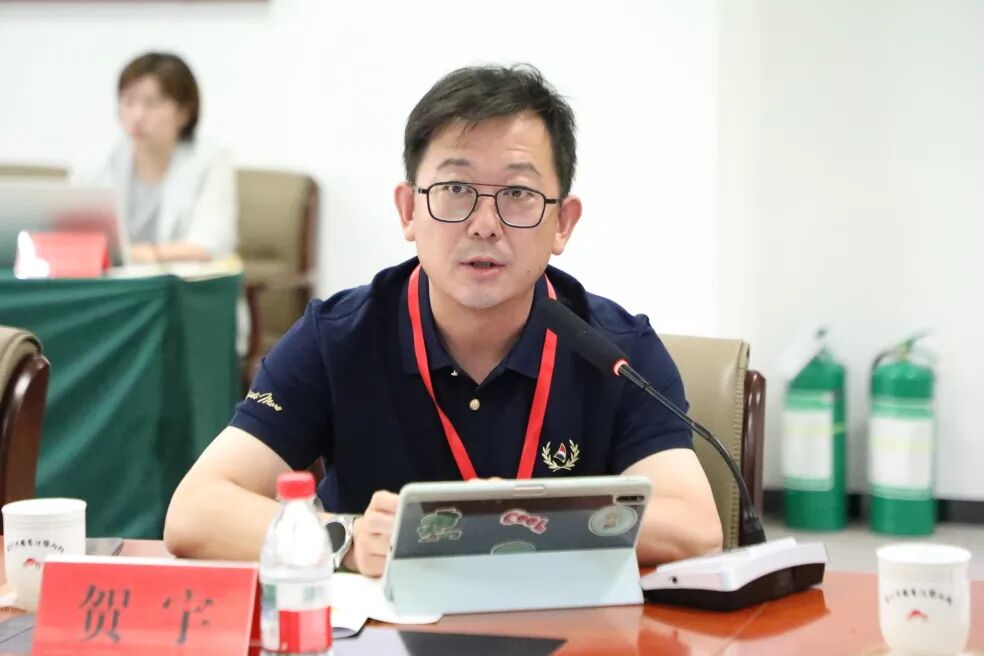 “中华民歌 唱响北疆”2025民歌艺术交流座谈会在乌海市举办 第9张