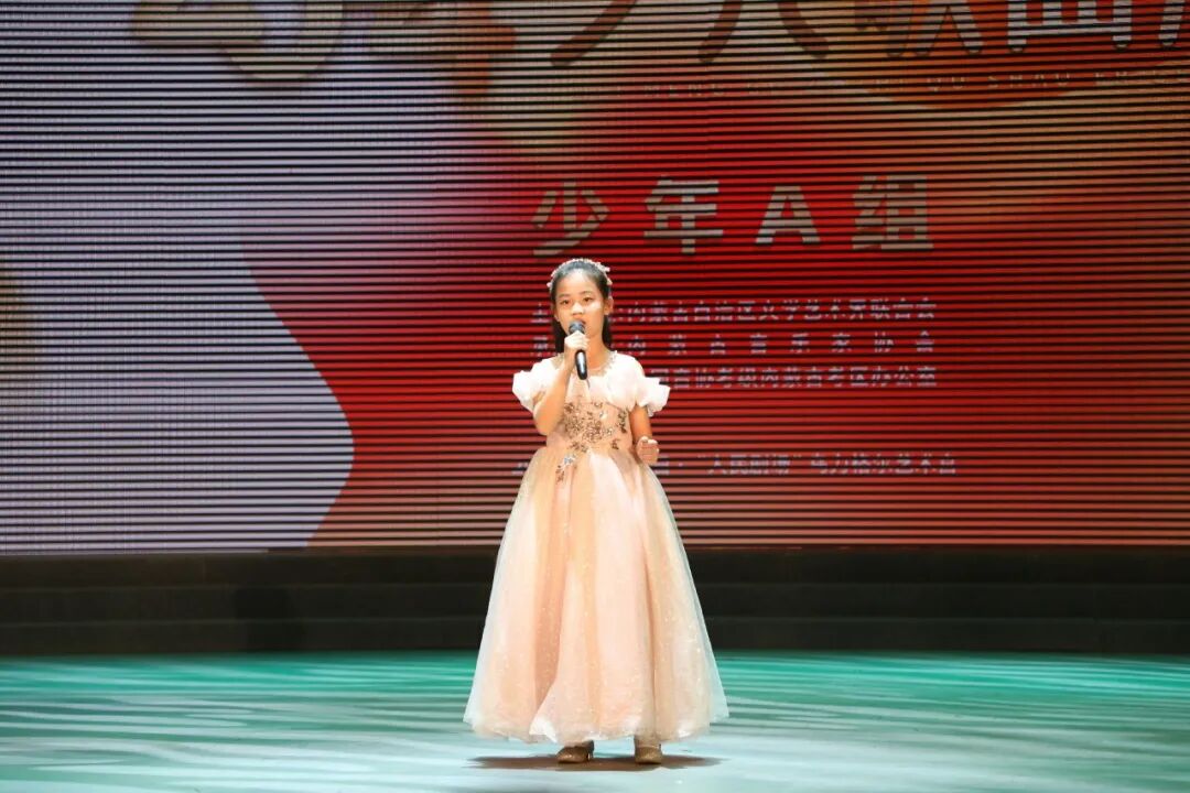 2024年内蒙古自治区少儿歌曲展演在呼和浩特市拉开帷幕 第21张