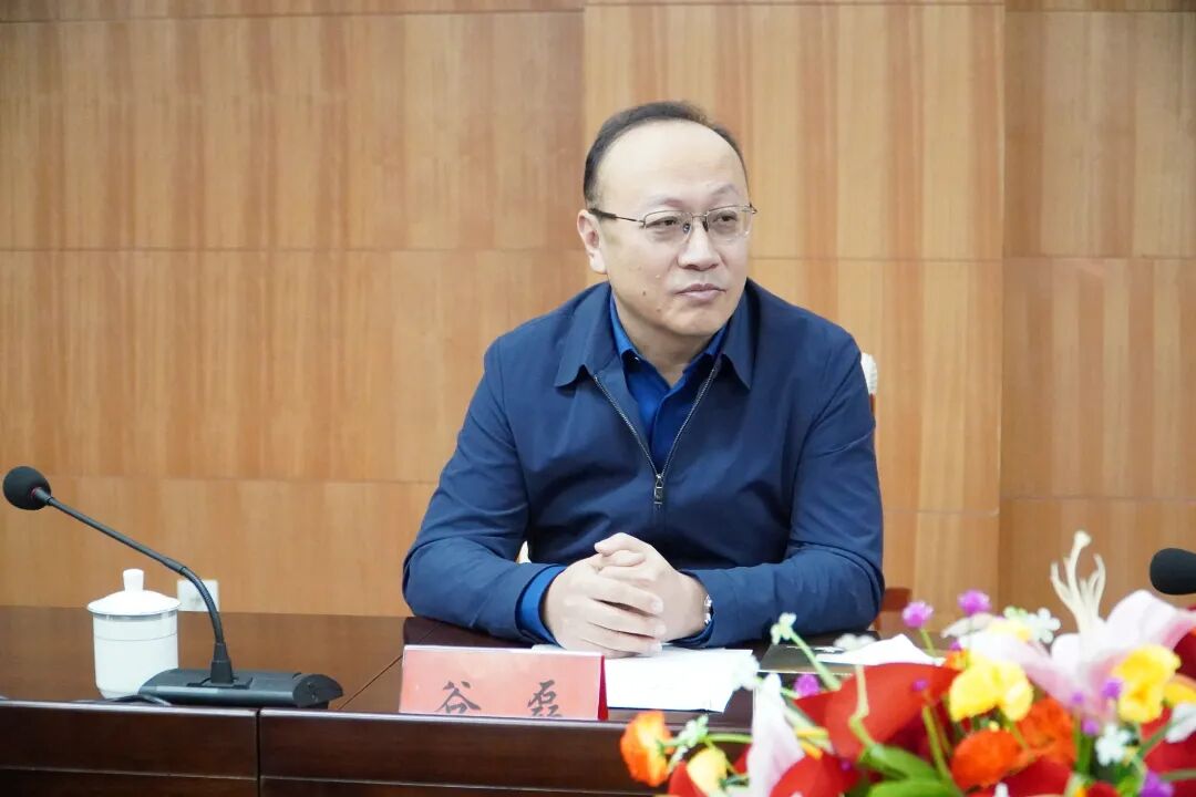 内蒙古文联与内蒙古档案馆联合开展主题党日活动 第8张