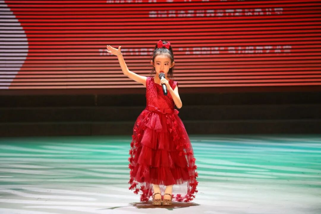 2024年内蒙古自治区少儿歌曲展演在呼和浩特市拉开帷幕 第17张