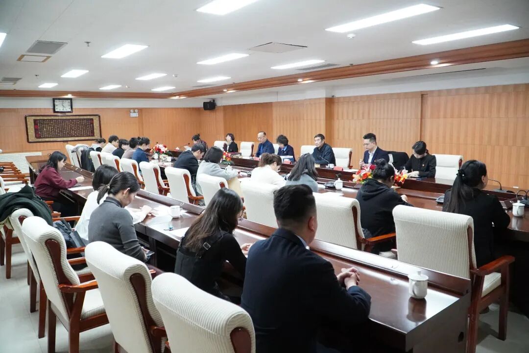 内蒙古文联与内蒙古档案馆联合开展主题党日活动 第6张