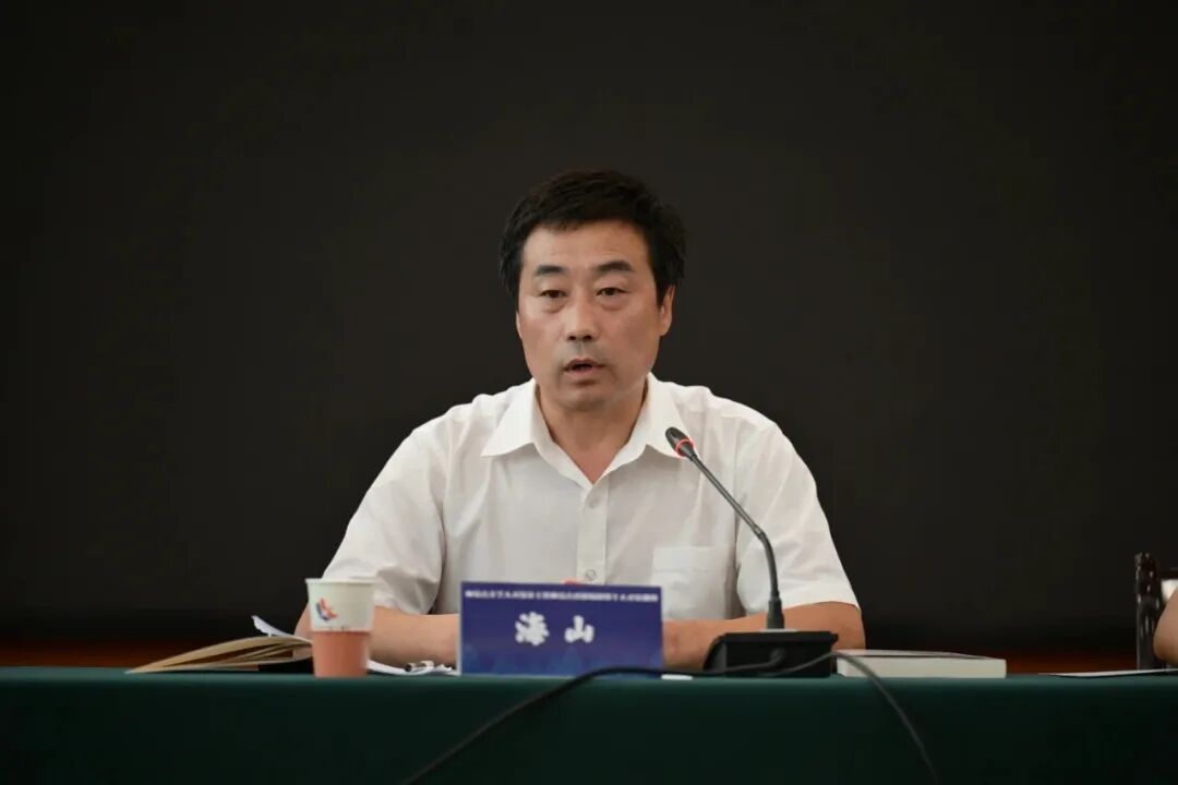 内蒙古戏剧编剧骨干人才培训班及内蒙古自治区小戏小品优秀剧本征集评选活动改稿提升班启动 第2张