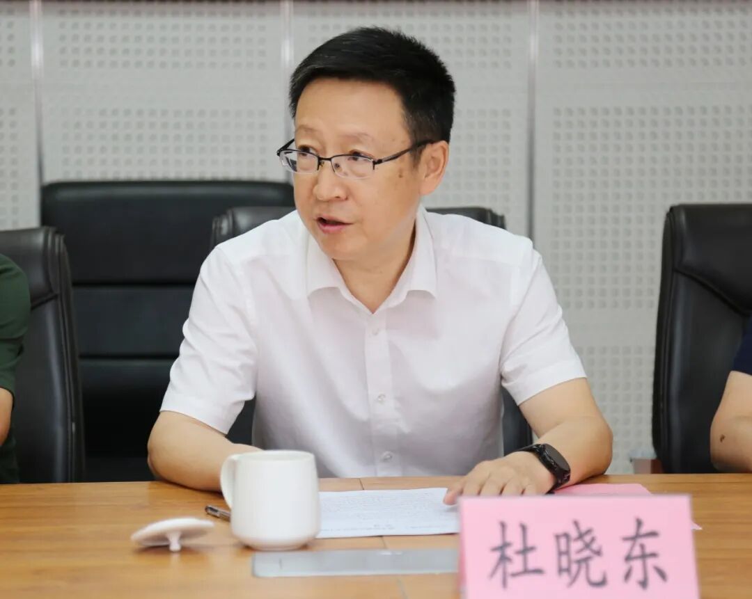 内蒙古自治区第十一期、第十二期文研班学员座谈会举行 第4张
