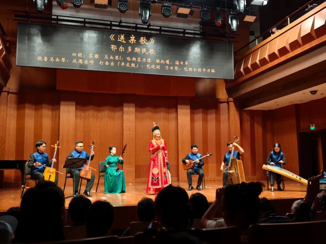 心中最美的歌——杭红梅草原风格歌曲独唱音乐会在上海成功举办！ 第5张