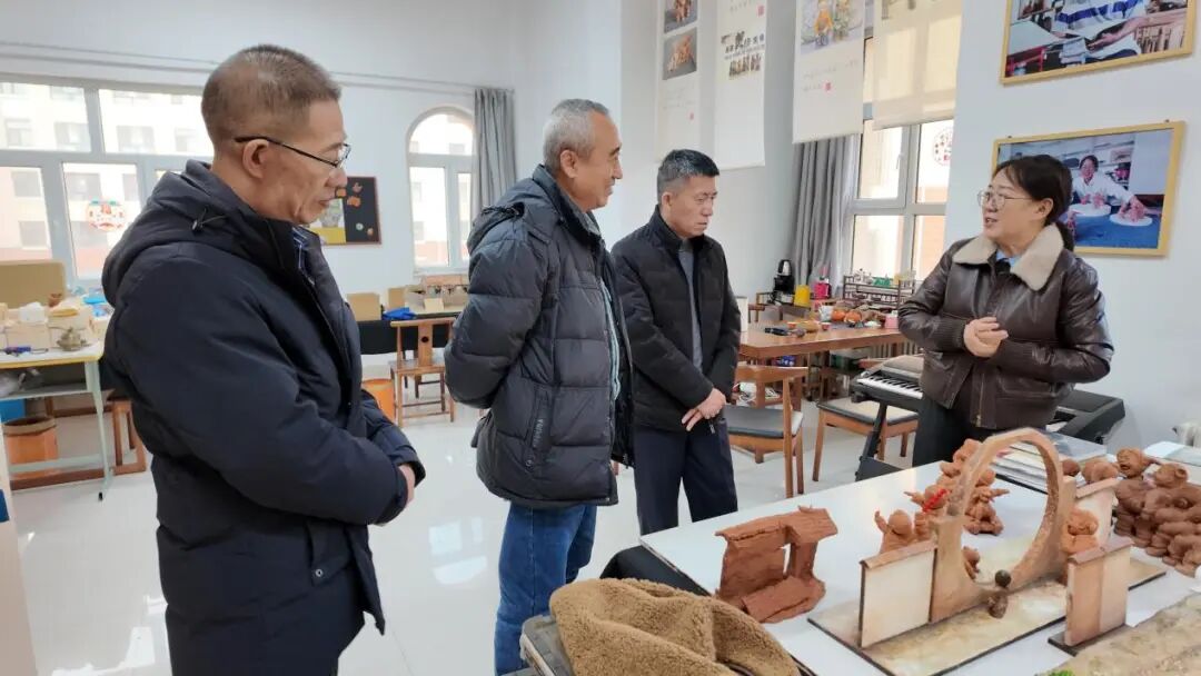 内蒙古民间文艺版权保护服务北疆行活动走进乌海 第3张