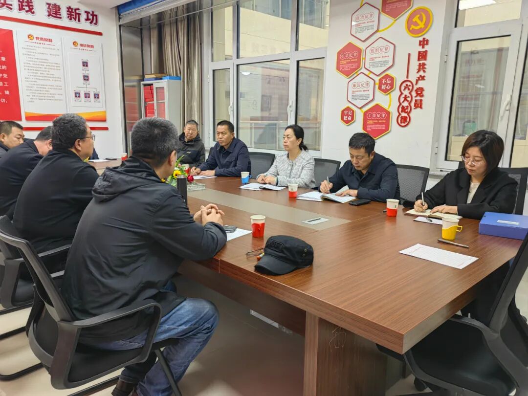 内蒙古自治区党委社会工作部调研组到内蒙古文联调研 第1张