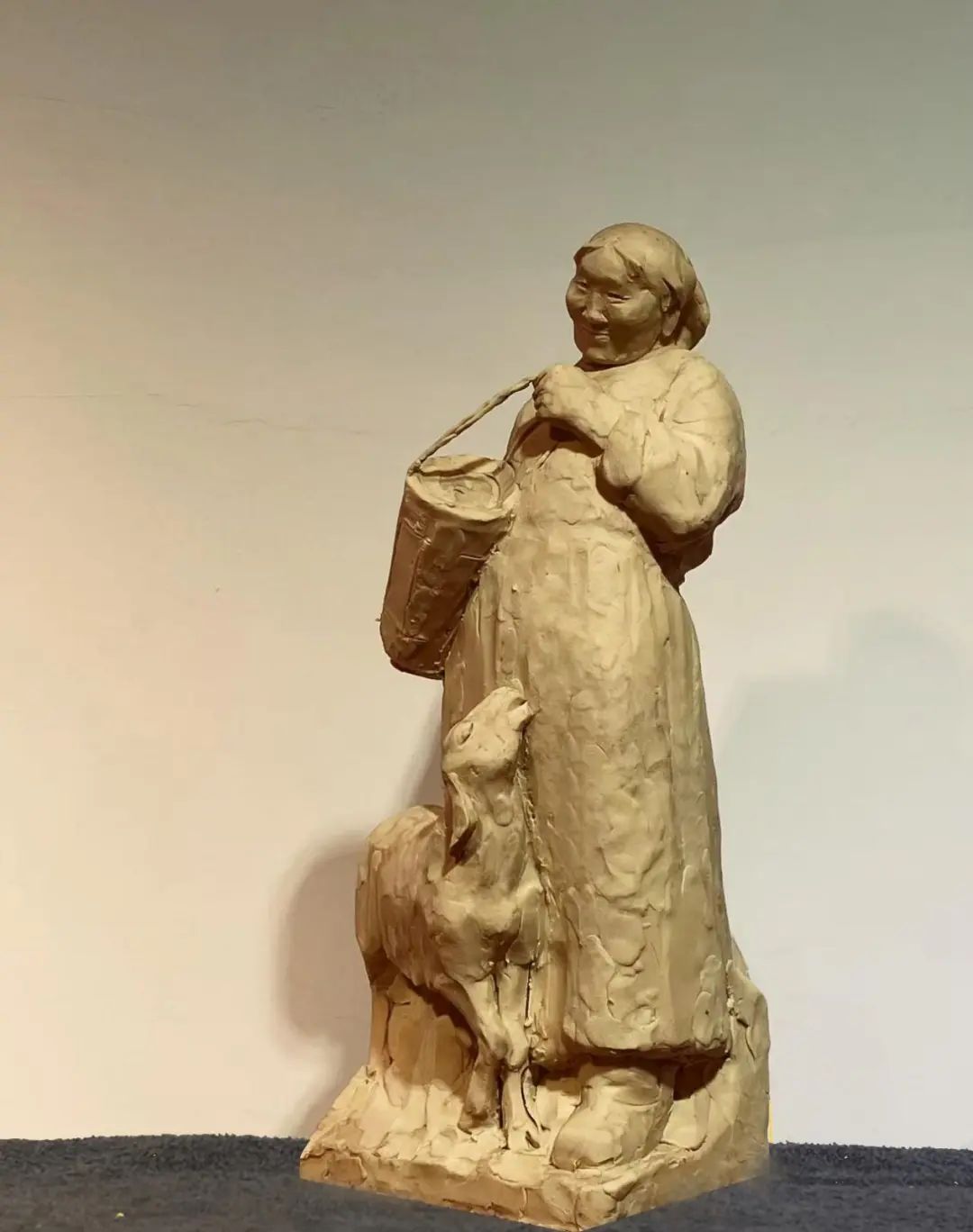 第十四届全国美术作品展览内蒙古入选作者及作品推介丨雕塑部分：王星旺、苏愚、张晓飞 第13张