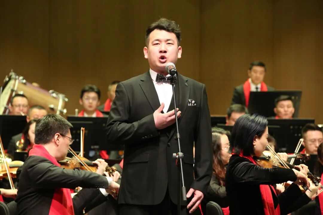 音乐大赛冠军展示 | 声乐类美声组——阿拉腾龙 第5张