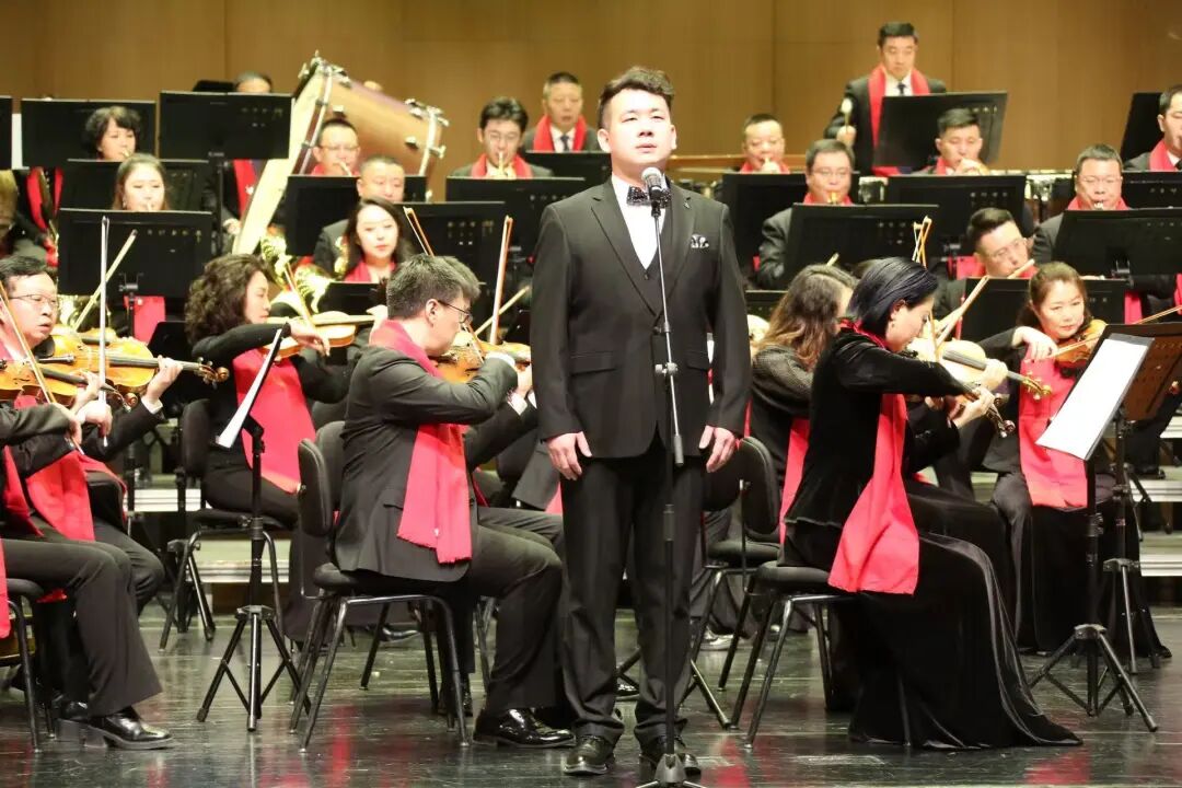 音乐大赛冠军展示 | 声乐类美声组——阿拉腾龙 第6张