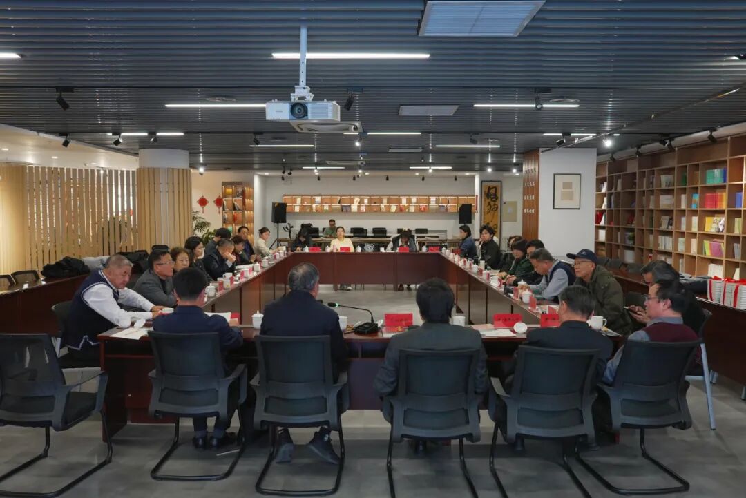 吴仕民长篇小说《烽火汉简》作品分享会在呼和浩特举行 第2张