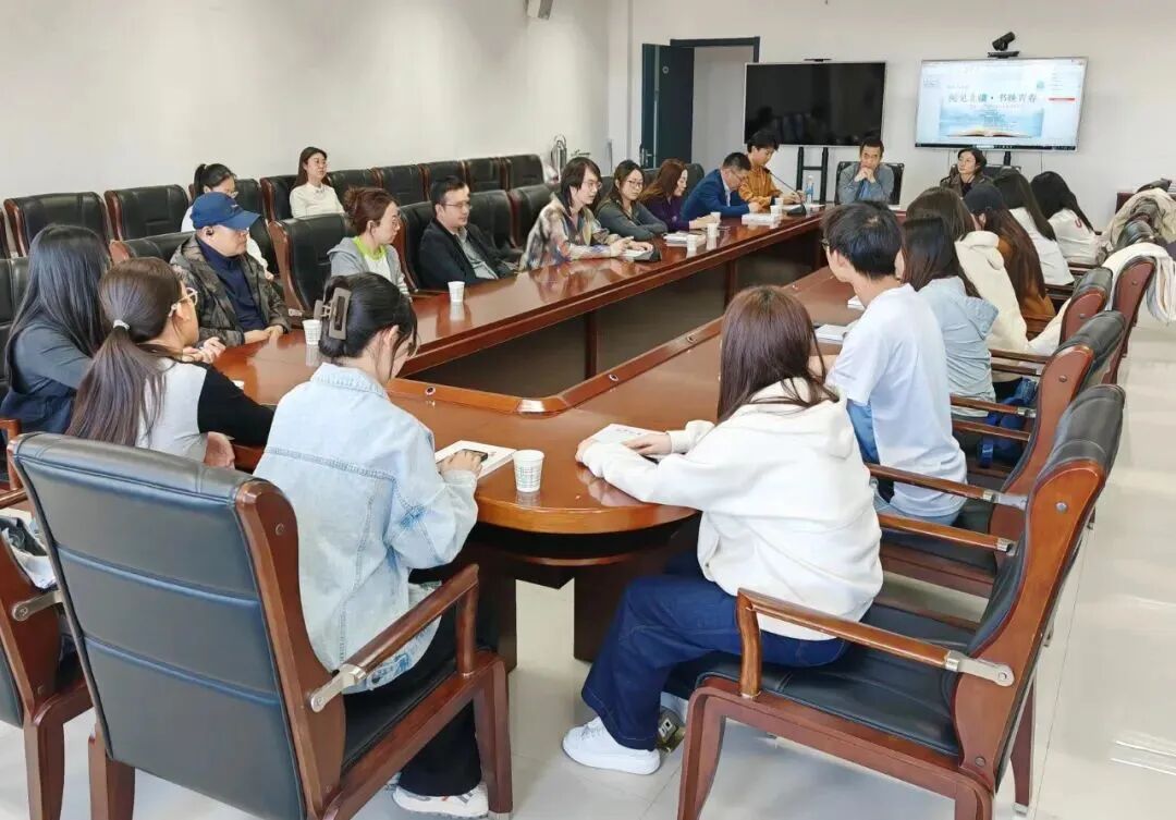 内蒙古文联系统积极组织“世界读书日”主题活动 第14张