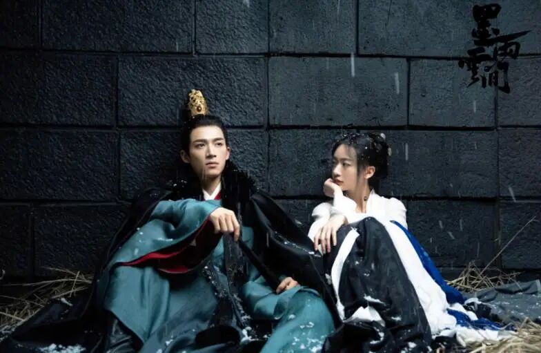 吴谨言回归复仇剧，《墨雨云间》凭啥让于正又火了？