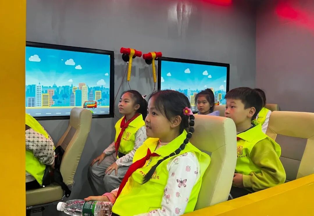 研学实践助成长 | 铜仁市开展贵州“希望工程升级版·壮苗计划”研学公益活动