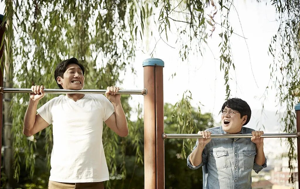 向上引体是什么动作_引体向上及格率_引体向上多少个及格