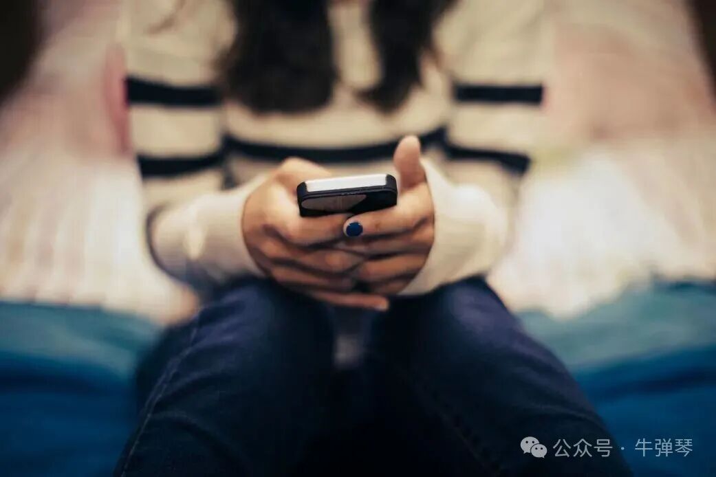 澳大利亚成为首个禁止16岁以下儿童使用主要社交媒体平台的国家。其他司法管辖区也会关注事态发展。