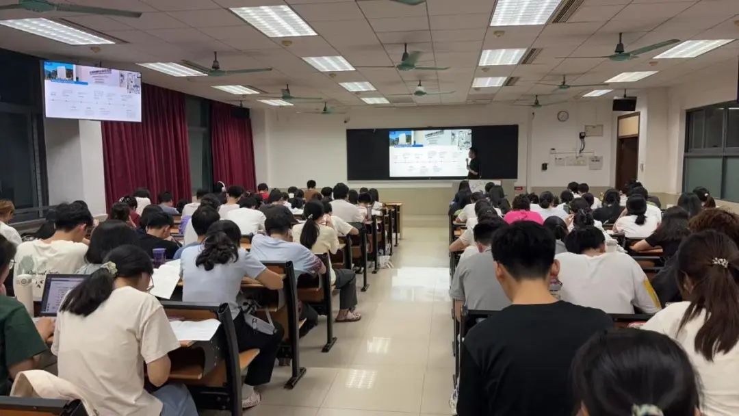 招聘会计最新招聘信息_招聘会_招聘会需要准备的东西