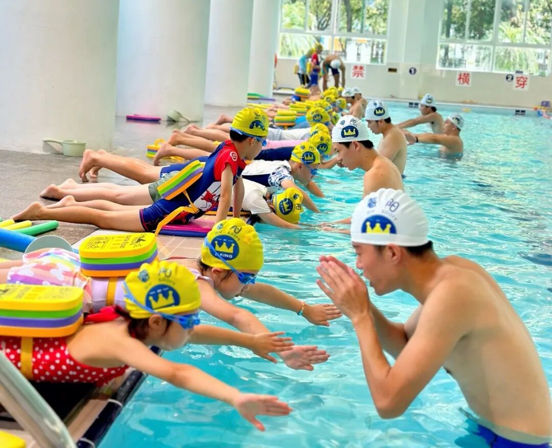 图片来源：睿阳恒温游泳馆