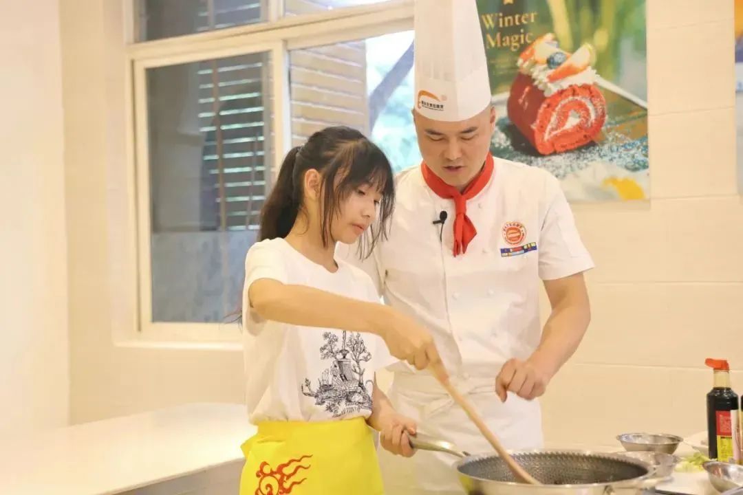 赣州新东方暑期烹饪班即将开课，速度报名！