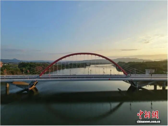 于都胜利大桥。.jpg
