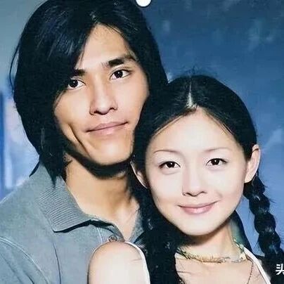 47岁林韦君恋爱官宣:曾被标签诋毁,如今用平静打脸质疑!