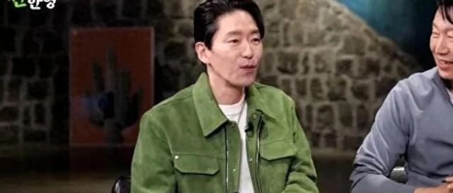 跟年下20岁老婆初见面就调情!50岁新婚严基俊自爆恋爱故事