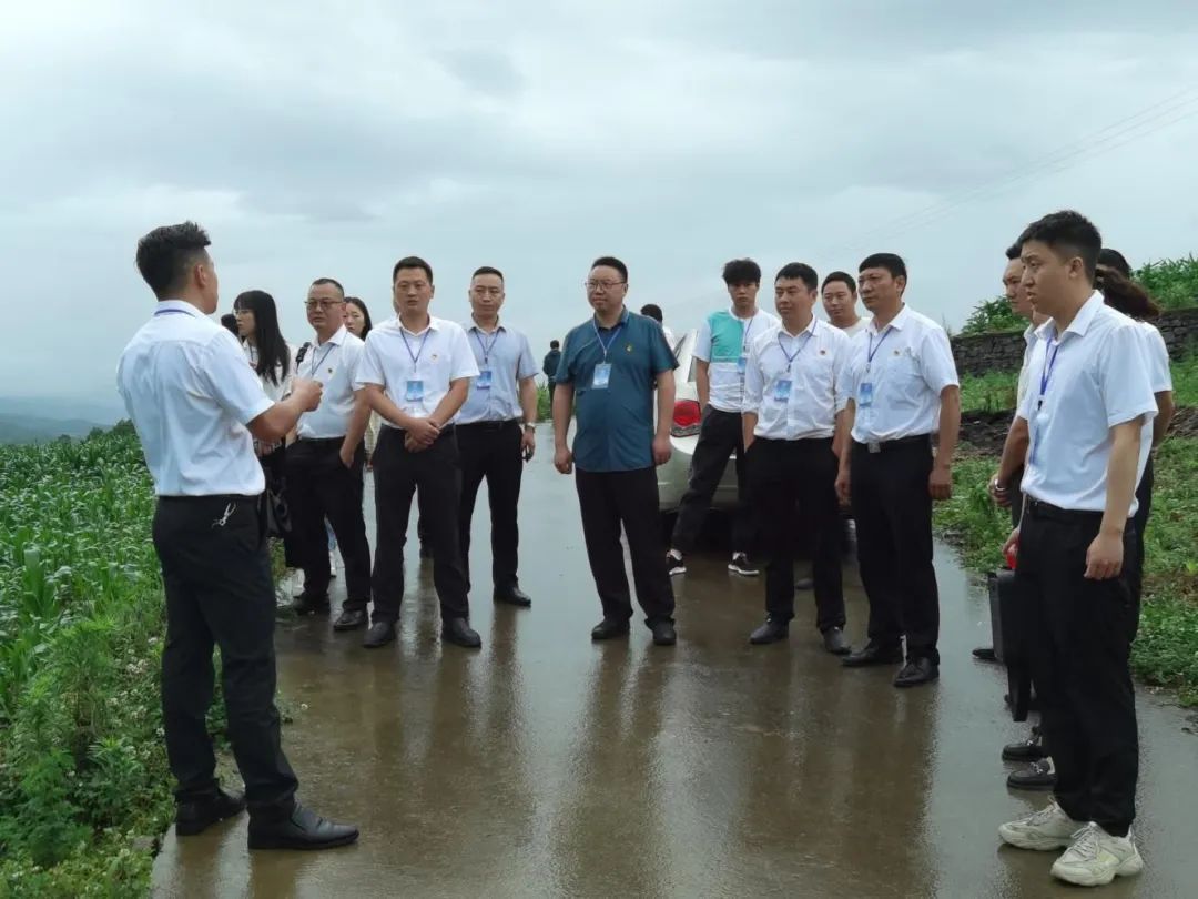 学习英语口语经验_\枫桥经验\学习考察报告_学习成绩经验心得