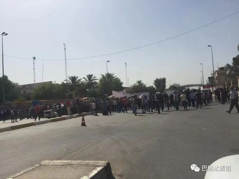 德黑兰时间_周云蓬绿妖结束四年恋情_本命年哪天正式结束