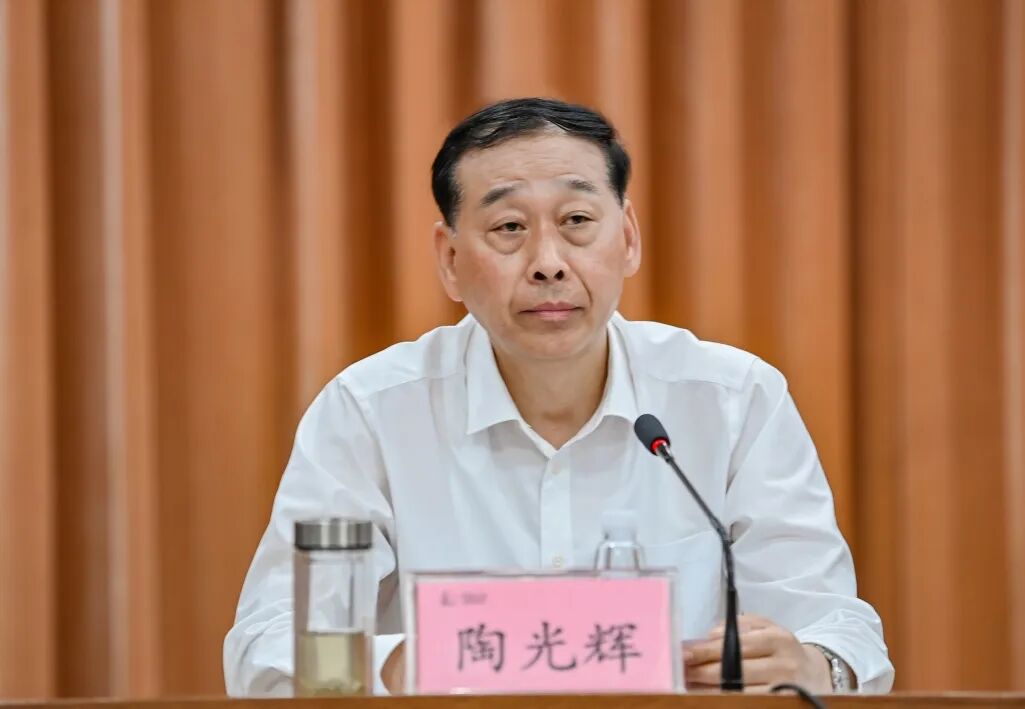 勘探局有限公司总经理,党委副书记,分公司总经理陶光辉表示,坚决拥护