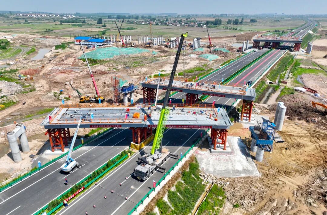 滁合周高速合肥段项目是g9912合肥都市圈北环线,该项目建成后可以形成